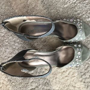 seychelles jeweled sandals